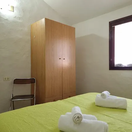 Res C Nyaraló Porto Ottiolu